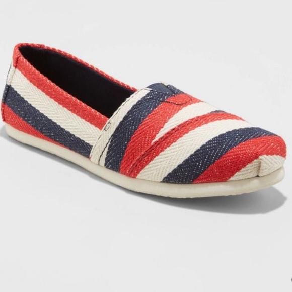 mad love lydia canvas shoes